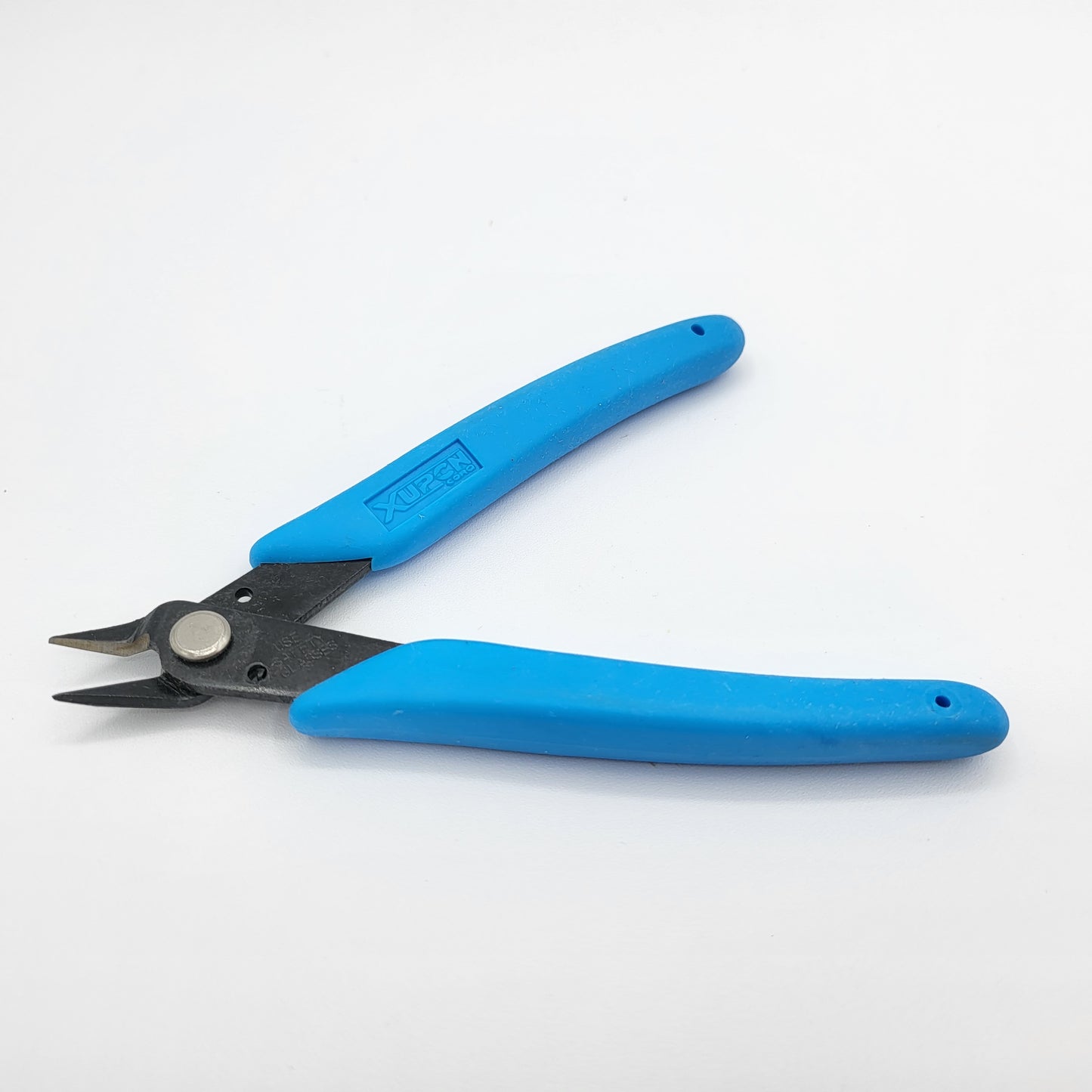 Micro-Shear Flush Cutter